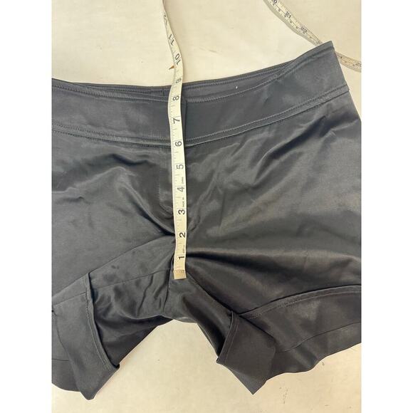 Vintage Y2K Trouser Shorts Tap Pant Black Satin MidRise 2000 Gold Buttons Size 2 - Picture 5 of 9